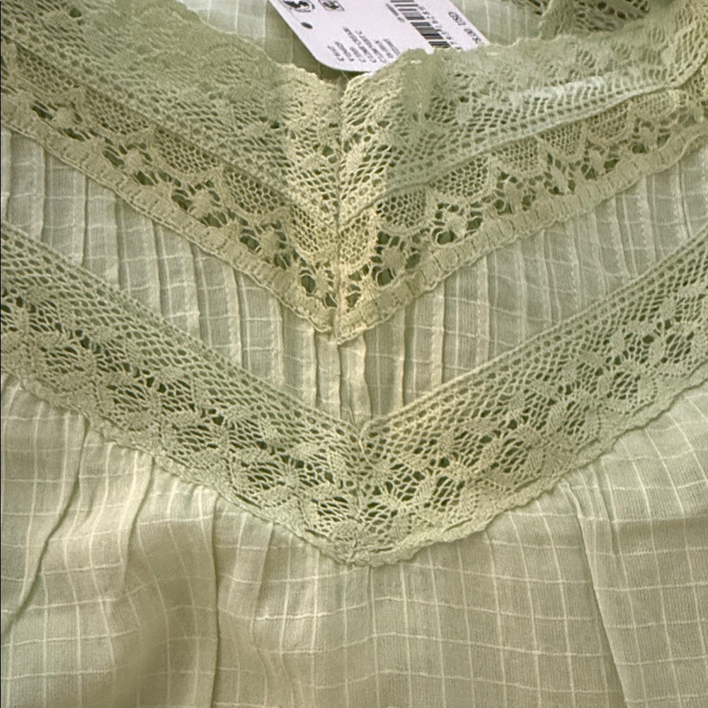 FREE PEOPLE INTIMATELY SABRINA MINI SLIP NIGHTY in Lime Cream NWT sz XS, S - Picture 4 of 7